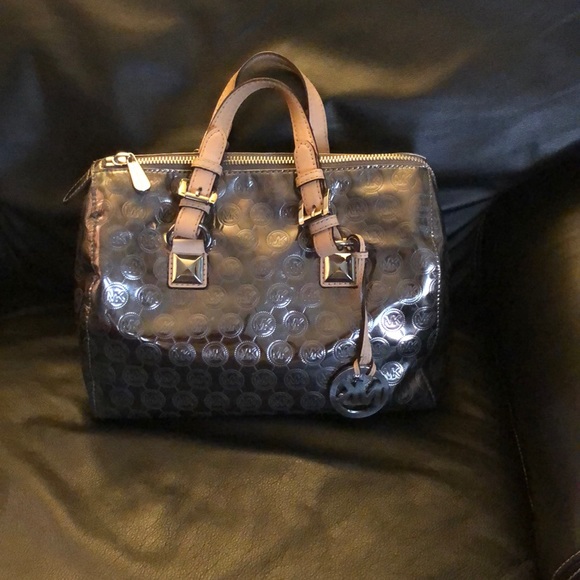 Michael Kors Authentic Michael Kors Bag - Picture 4 of 8